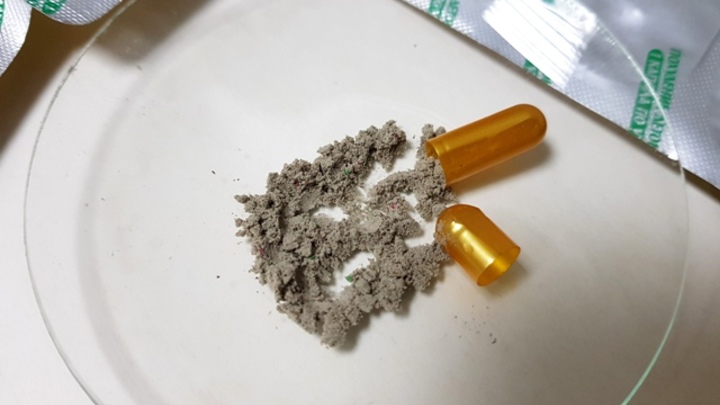 Жительницы Кубани заказали таблетки для похудения из Казахстана и попали под статью