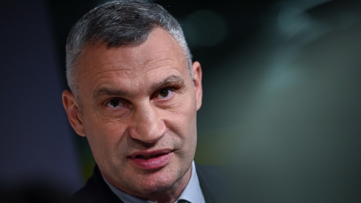 Любое действие Зеленского грозит политическим самоубийством - Кличко