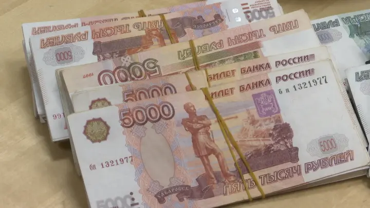 Людям в погонах повысили зарплату. Но не на столько, на сколько ждали