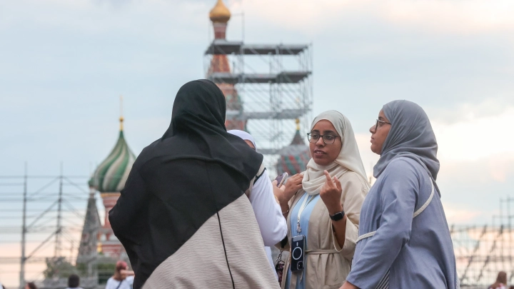 Хиджабы раздора: Подоляка привёл железный аргумент после Интервидения