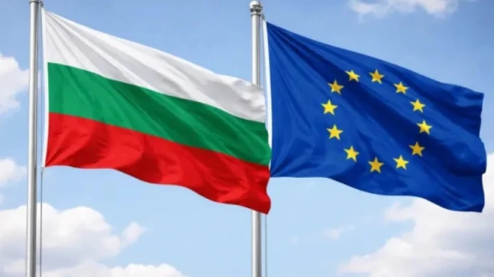 Welt: победа Радева в Болгарии вызвала в ЕС опасения из-за препятствий помощи Украине