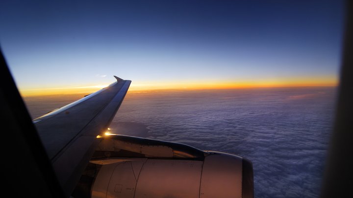 Всё просто: Тайну перелёта бизнес-джета из Москвы в Германию раскрыл лётчик