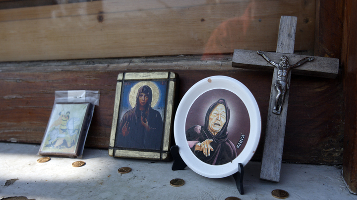 Ванга в кремлёвских методичках: Журналистка Эха Москвы захныкала, услышав пророчество Невзорова