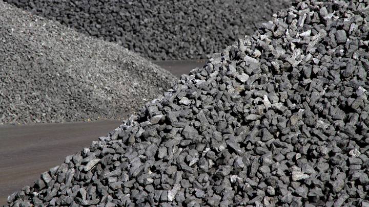 Пережить зиму: Украина свозит к себе польский уголь