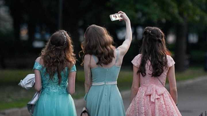 Выпуск из школ в Курганской области пройдет онлайн