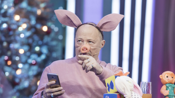 В Новый год - под песни и шутки иноагентов? В ГД предложили узнать мнение граждан