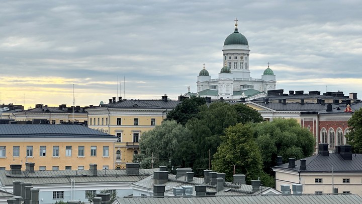 Северный сосед просит о перемирии: Надоело переплачивать