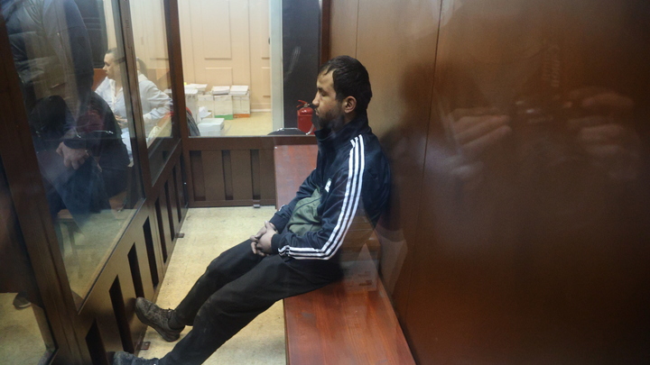 Был весел, но концерт не понравился: таксист рассказал, как подвозил террориста из Крокуса