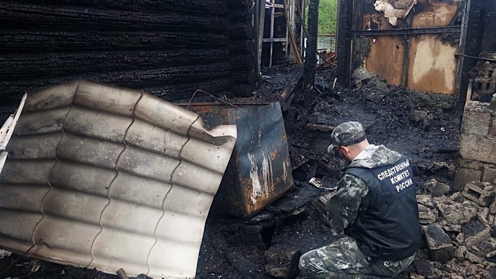 СК России возбудил дело по факту гибели женщины и ребенка на пожаре в Фурманове