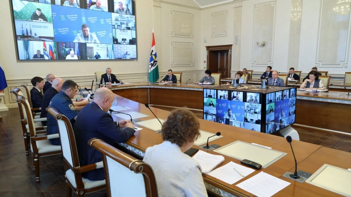 Новосибирская область уверенно лидирует в СФО по развитию торговли