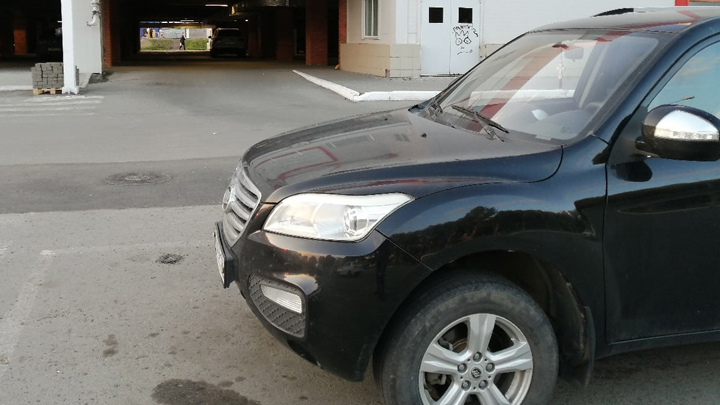 Казахский студент сдавал зачёт в автомобиле на границе с Челябинской областью