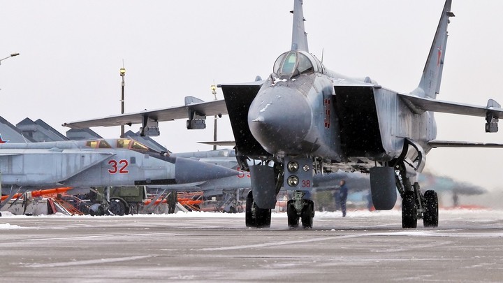 В США испугались нового оружия русских. Об угрозе заявил генерал Ванхерк