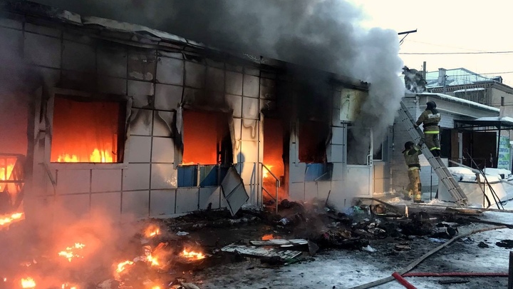 В Челябинской области вспыхнул городской рынок