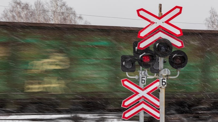 В Самаре временно закроют один из железнодорожных переездов 11 января 2022 года