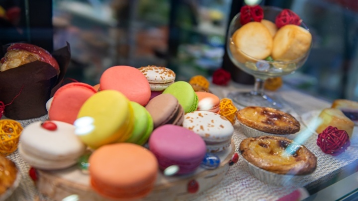 Эндокринолог Джатдоева назвала причиной возникновения диабета избыток калорий, а не сладкое