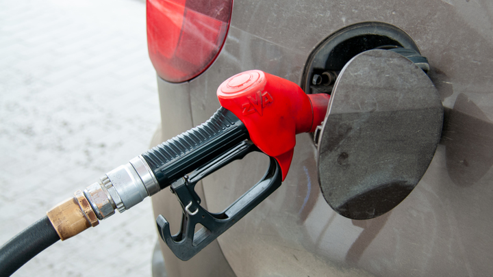 Цена бензина Аи-95 обновила исторический рекорд