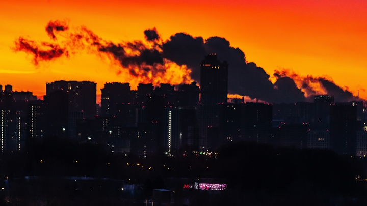 Экстремально мощная магнитная буря надвигается на Землю - как без проблем ее пережить