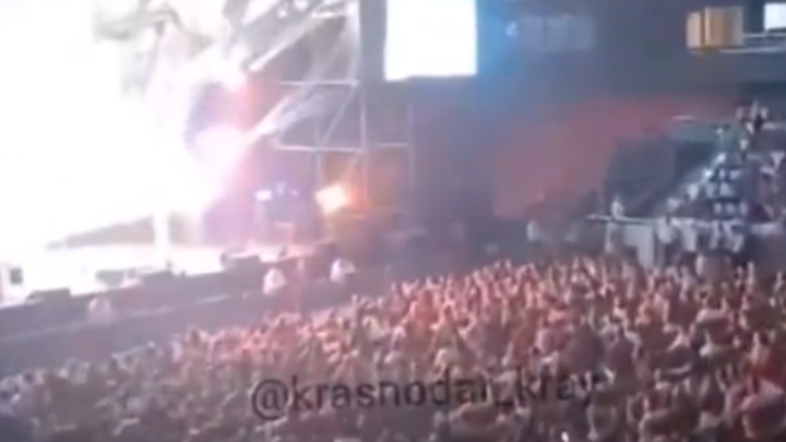 Директора краснодарского Баскет-холла уволили после концерта певицы Zivert