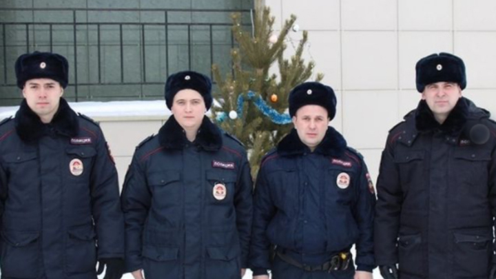 В Челябинской области полицейские спасли от смерти мужчину, пропавшего после праздника в ресторане