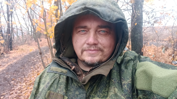Русский Ди Каприо Роман Бурцев продолжает службу в зоне СВО