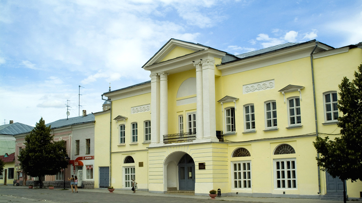 Из школ уберут акцент на Европе: Академик рассказал о новом стандарте