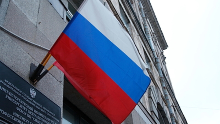 Подозрительные чемоданы: Полиция США установила содержимое сумок, оставленных у посольства России