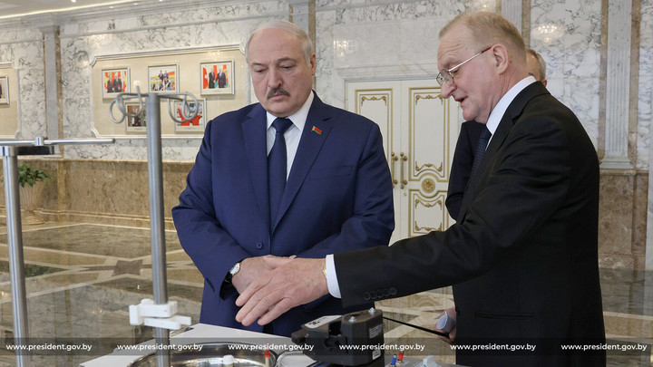 Наши успехи - не в радость геополитическим конкурентам: Лукашенко обратился к учёным