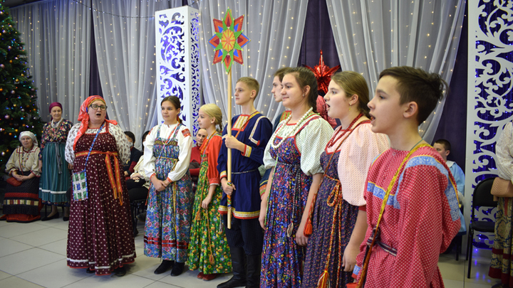 В Новосибирске перед Крещением прошёл праздник Святочные вечера