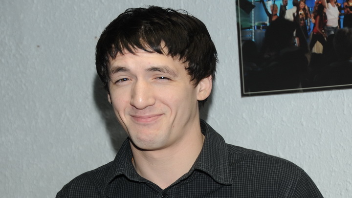 Артур умер, да здравствует Артур: Поклонники похоронили Смольянинова раньше времени