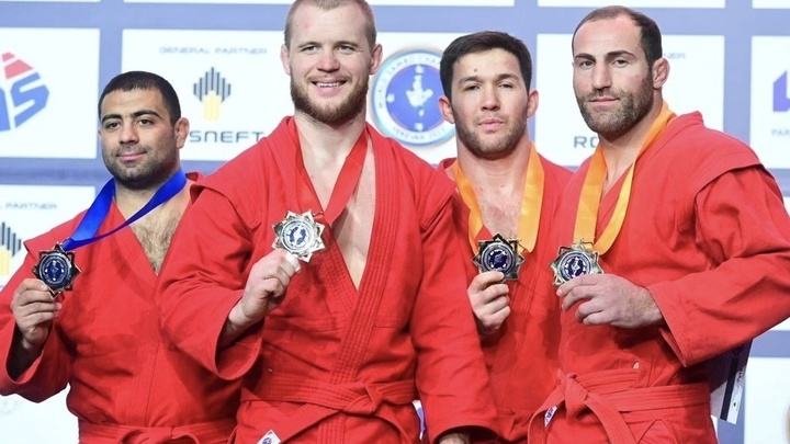 Владимирский самбист Антон Коновалов стал чемпионом мира