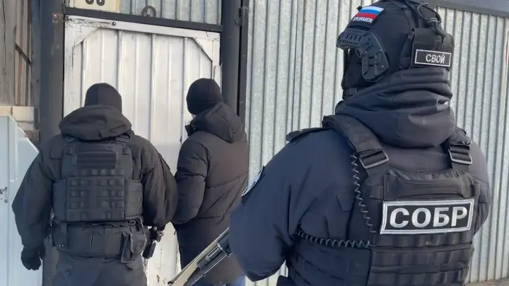 СОБР пришел в табор: цыган масштабно проверили в Челябинской области
