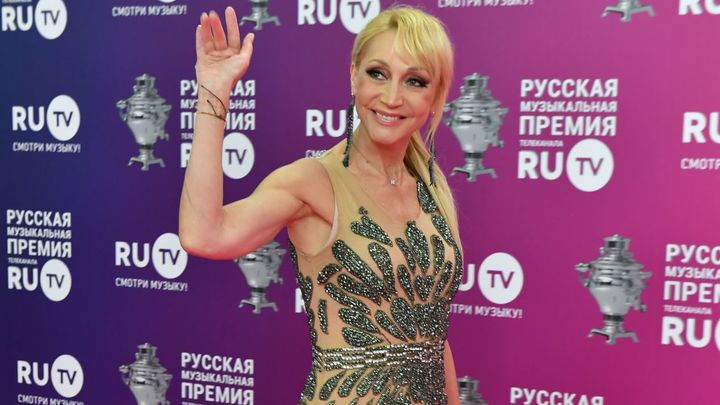 Новогоднее чудо - на корпоративы вернулись испуганные патриоты. Кто следующий после Орбакайте?