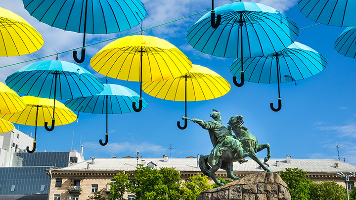 Ошибка выжившего: Киев спрятался под радиоактивный зонт