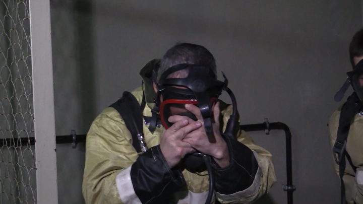 Пока ждали помощи, хором запели песни: 36 человек застряли на самом высоком аттракционе в Волгоградской области. Последние новости