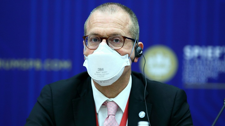 Нежелание чиновников отказаться от ВОЗ выдало заявление из Минздрава