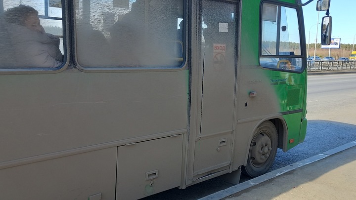 В Екатеринбурге городские автобусы вернулись к терминалам Сима-Ленда