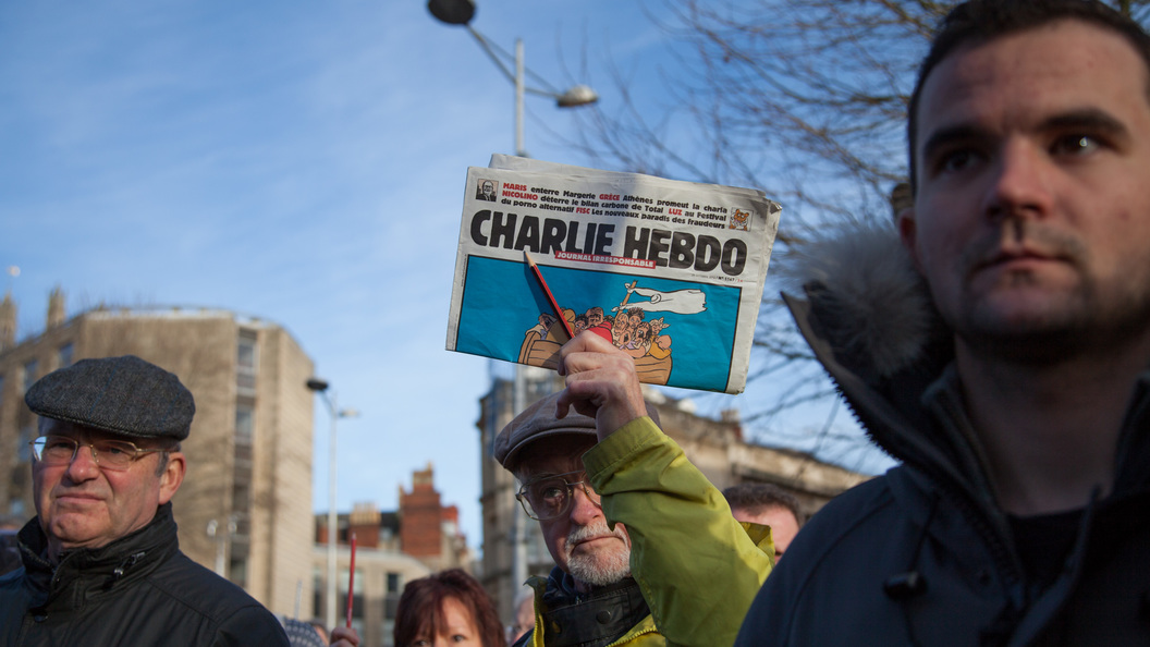 Putin Moskovskij Deputat Kupilsya Na Maternuyu Karikaturu Ot Charlie Hebdo