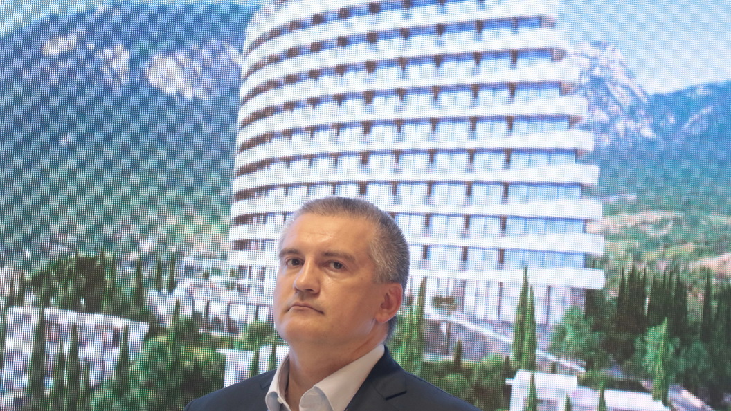 Аксенов прокомментировал слухи об его отставке — обычное явление