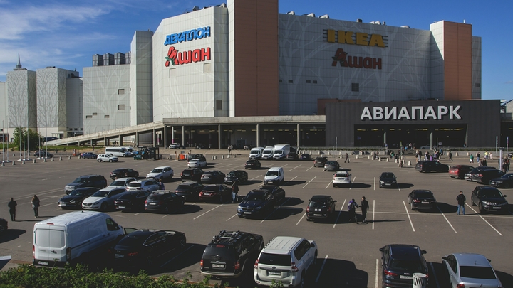 Decathlon: Флагманские магазины в Москве откроются после налаживания бесперебойных поставок товаров