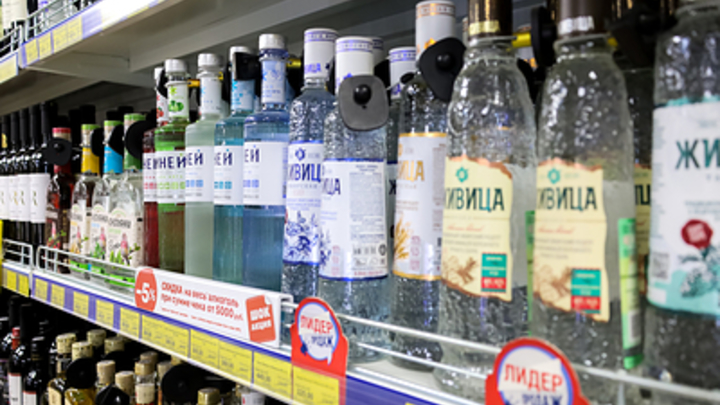 Американский долгожитель считает, что дожил до 100 лет благодаря водке