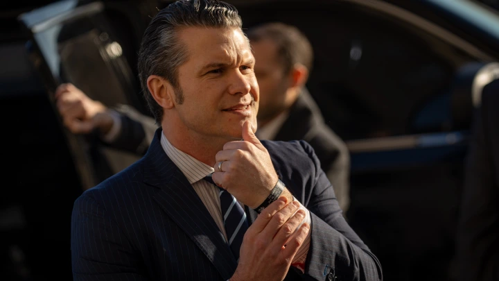 Глава Пентагона не приказывал киберкомандованию прекратить операции против России - источник