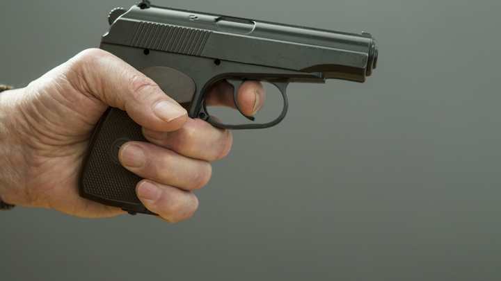 В США - застрелят, в России - дадут условку: Юрист сравнил полномочия американских и русских копов