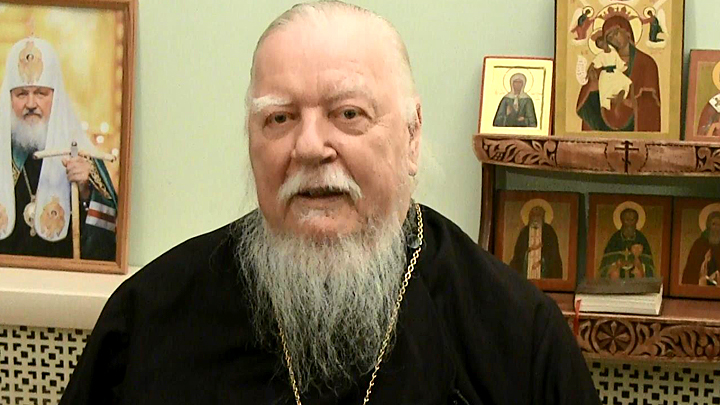 "Маленькие, щупленькие, как цыплятки". Отец Димитрий ...