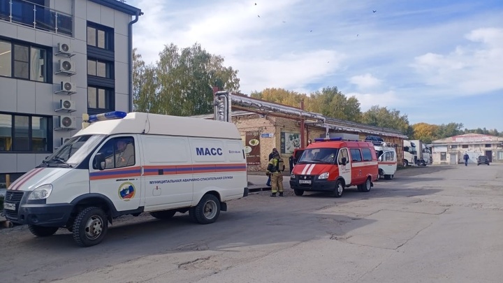 Что происходит у хладокомбината в Новосибирске, где отравились аммиаком 8 человек