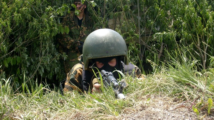 В Новокузнецке прошли учения с захватом детей в школе