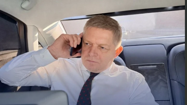 Фицо: Словакия применит к Зеленскому крайние меры из-за блокировки поставок топлива