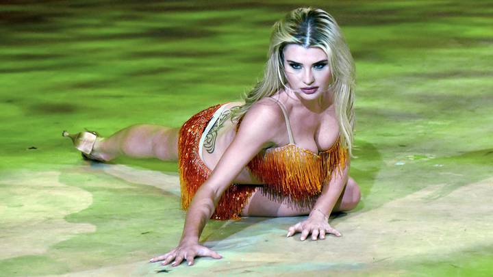 Золушка из Тюмени покорила главные подиумы Парижа и Милана и нашла любовь