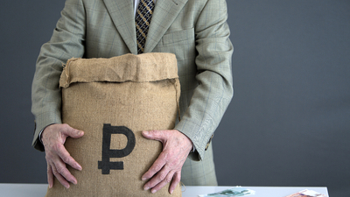 Рубль отыгрывает своё: Эксперт назвал пять укрепляющих факторов для русской валюты