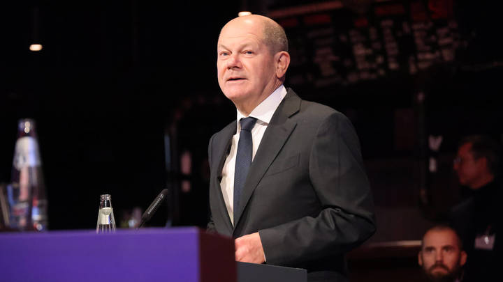 Почему Шольц не передал Украине танки? Депутат бундестага заявил о страхе канцлера