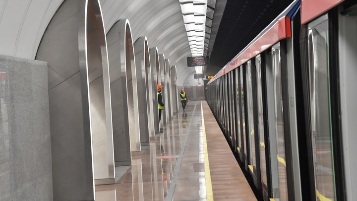 Участок «оранжевой» ветки метро открыли на два дня раньше срока